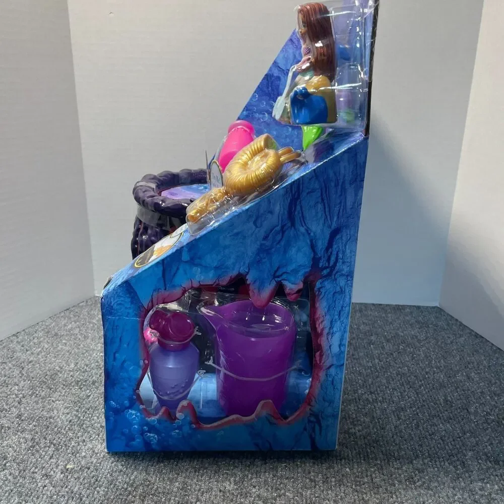 Disney The Little Mermaid Live Action Ursula’s Mystical Cauldron Playset NEW